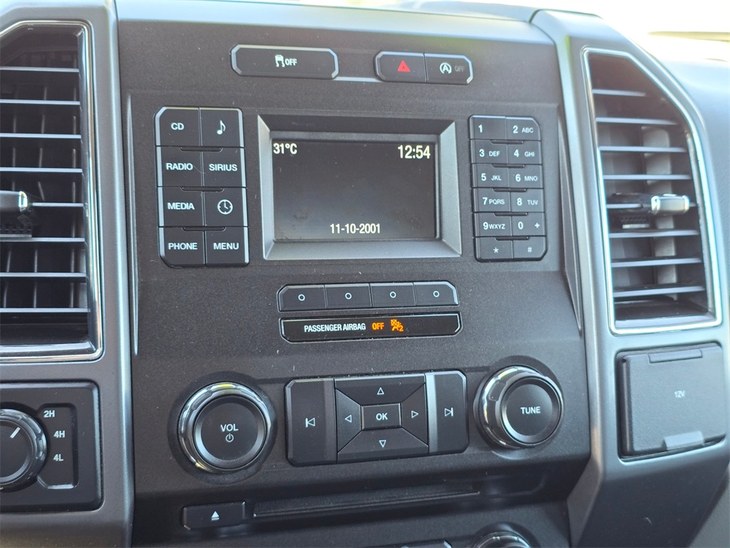 2017 Ford F-150 XLT photo 3