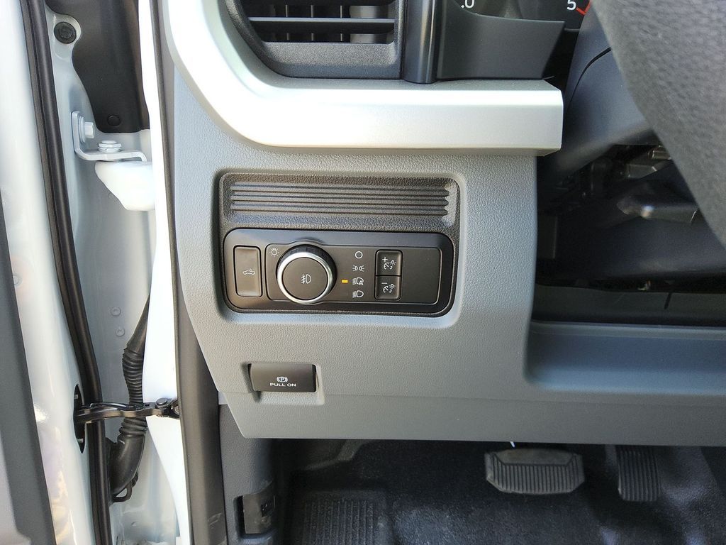 2024 Ford F-550 photo 6