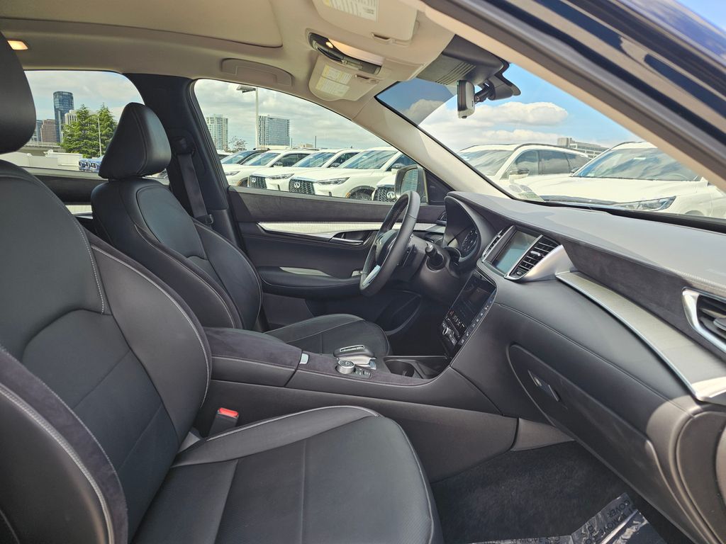 2023 Infiniti QX50 Sensory photo 11