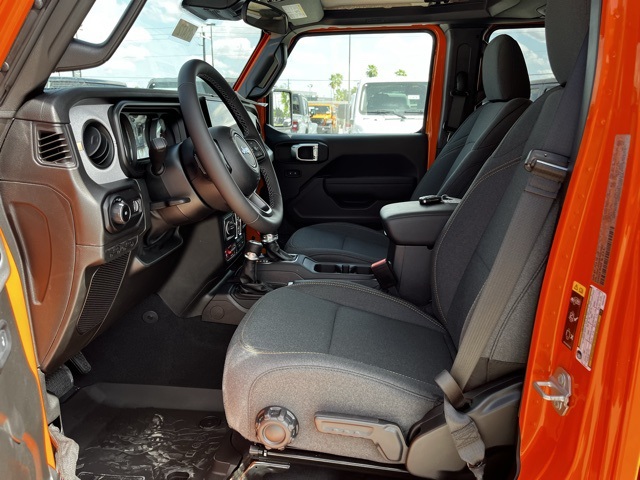 2025 Jeep Wrangler Willys photo 15