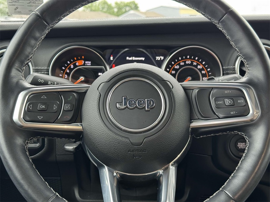 2021 Jeep Wrangler Unlimited Sahara photo 11