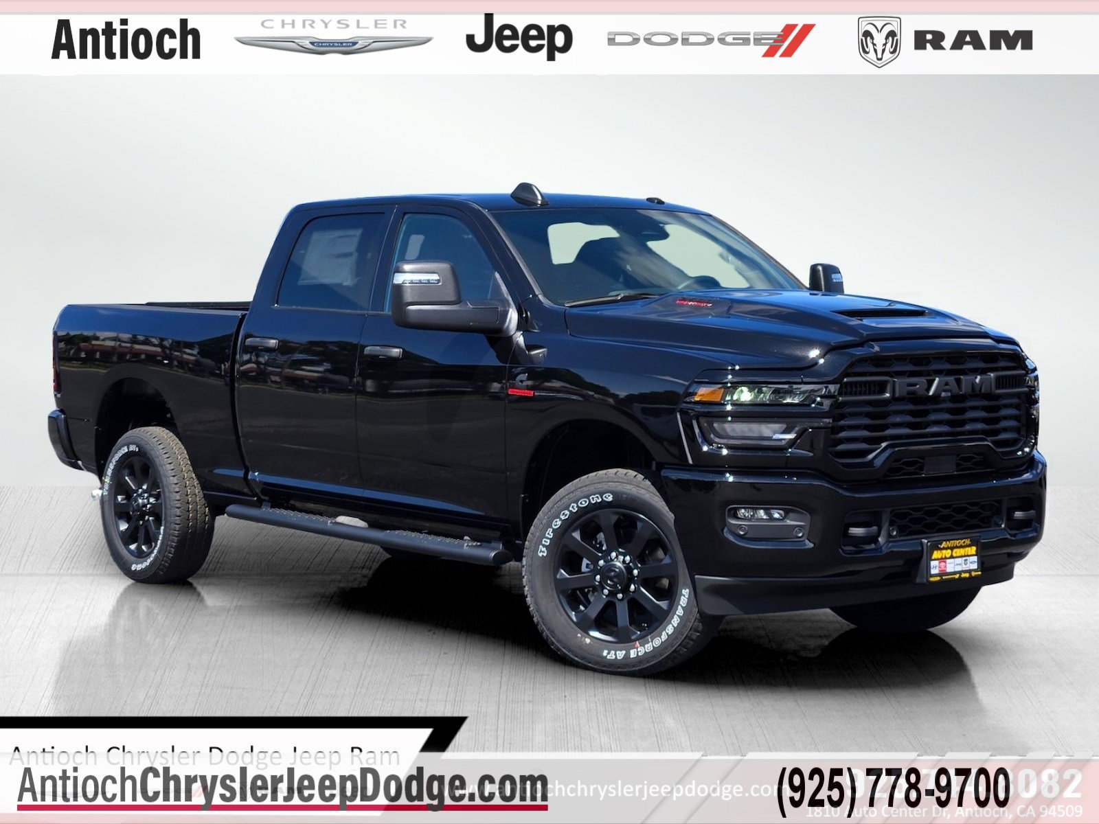 2026 RAM Ram 2500 Pickup Tradesman/Black Express's photo