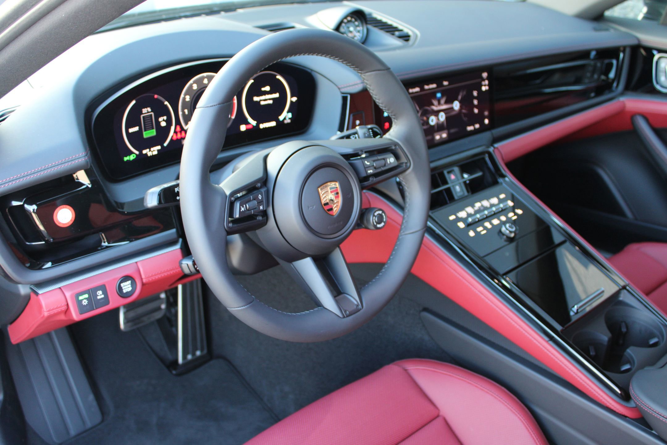 2026 Porsche Panamera 4S E-Hybrid photo 4