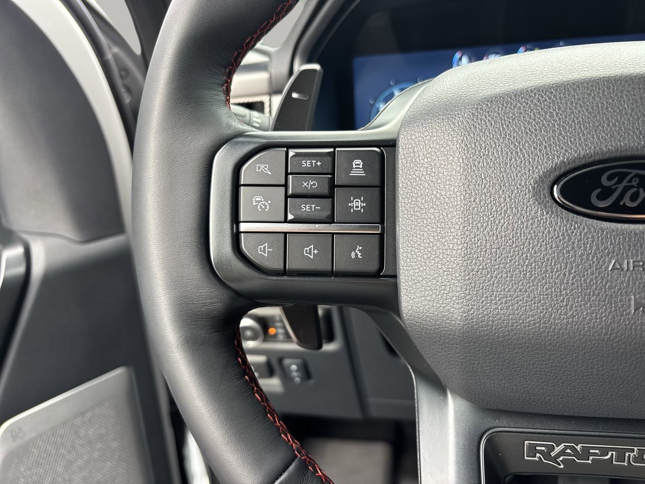 2024 Ford F-150 Raptor photo 22