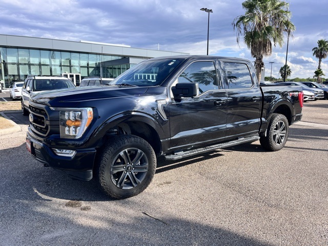 2022 Ford F-150 XLT photo 3