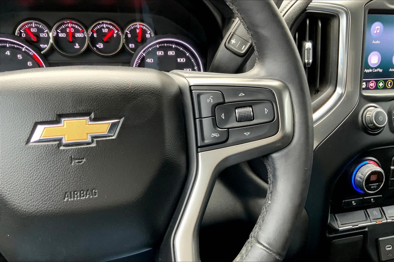 2019 Chevrolet Silverado 1500 LT photo 22