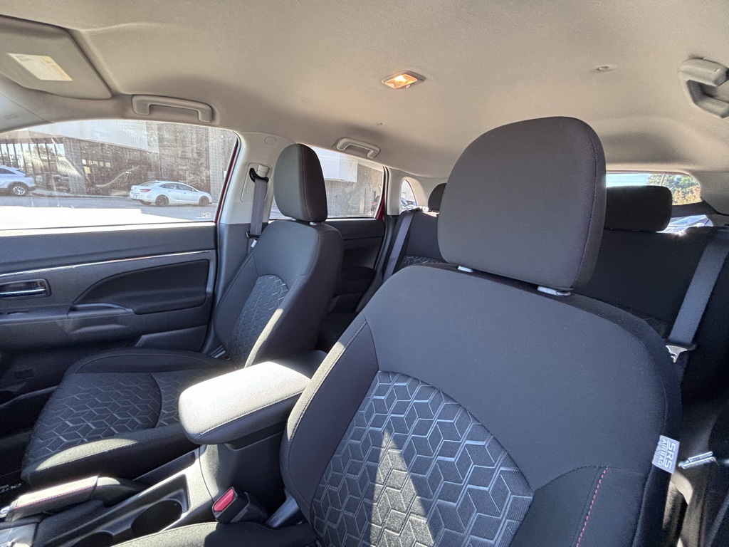 2024 Mitsubishi Outlander Sport ES LE SE photo 11