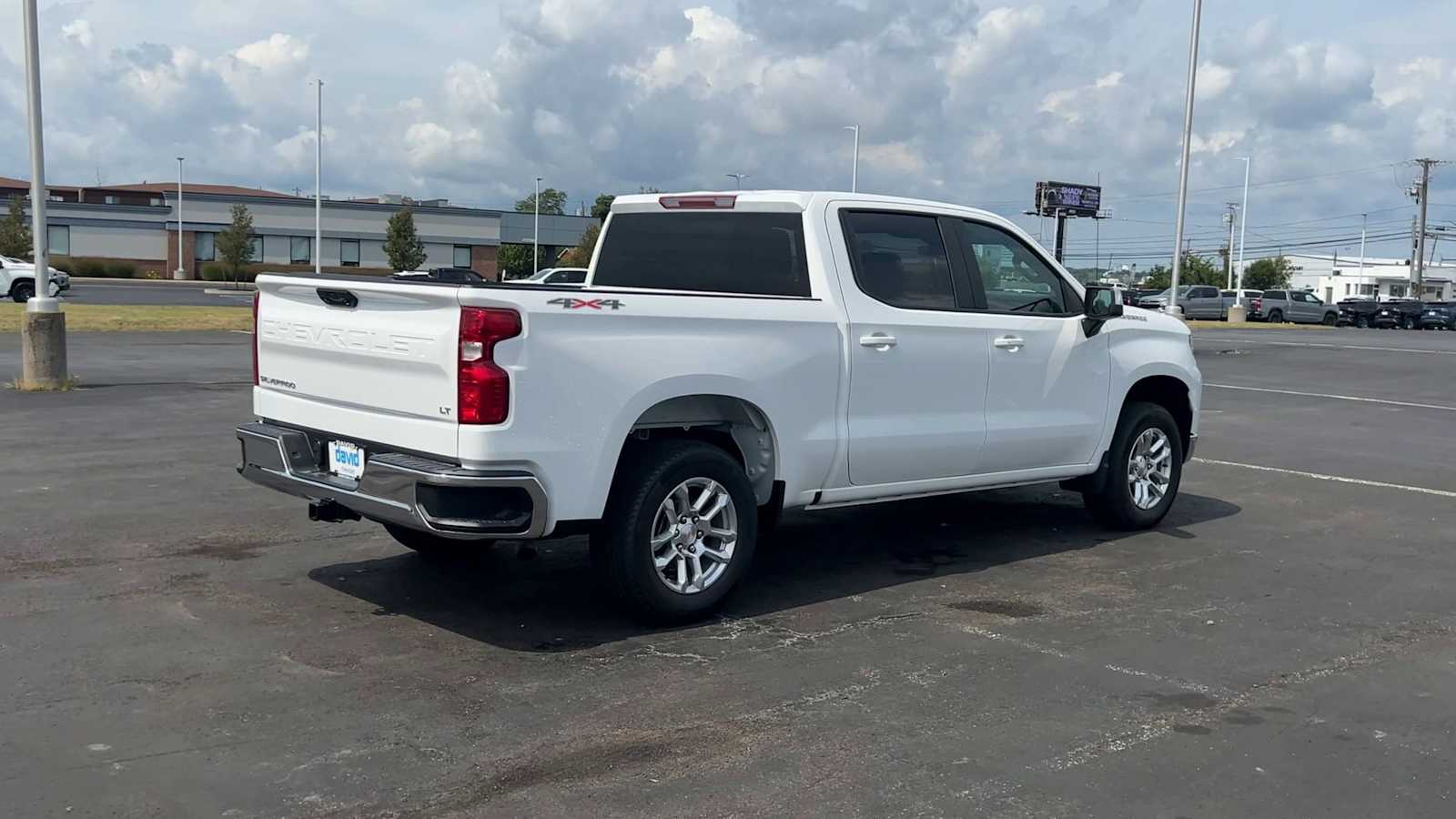 2026 Chevrolet Silverado 1500 LT photo 8