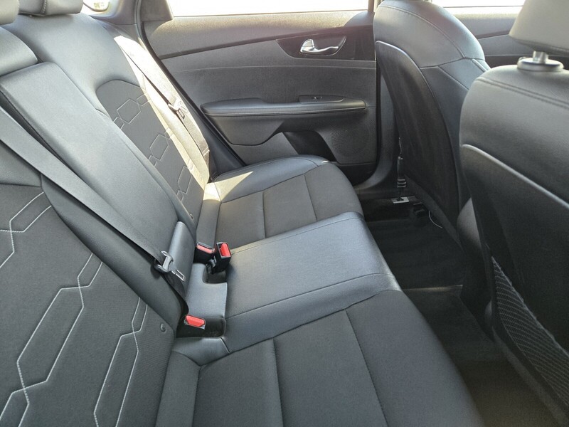 2021 Kia Forte GT-Line photo 5