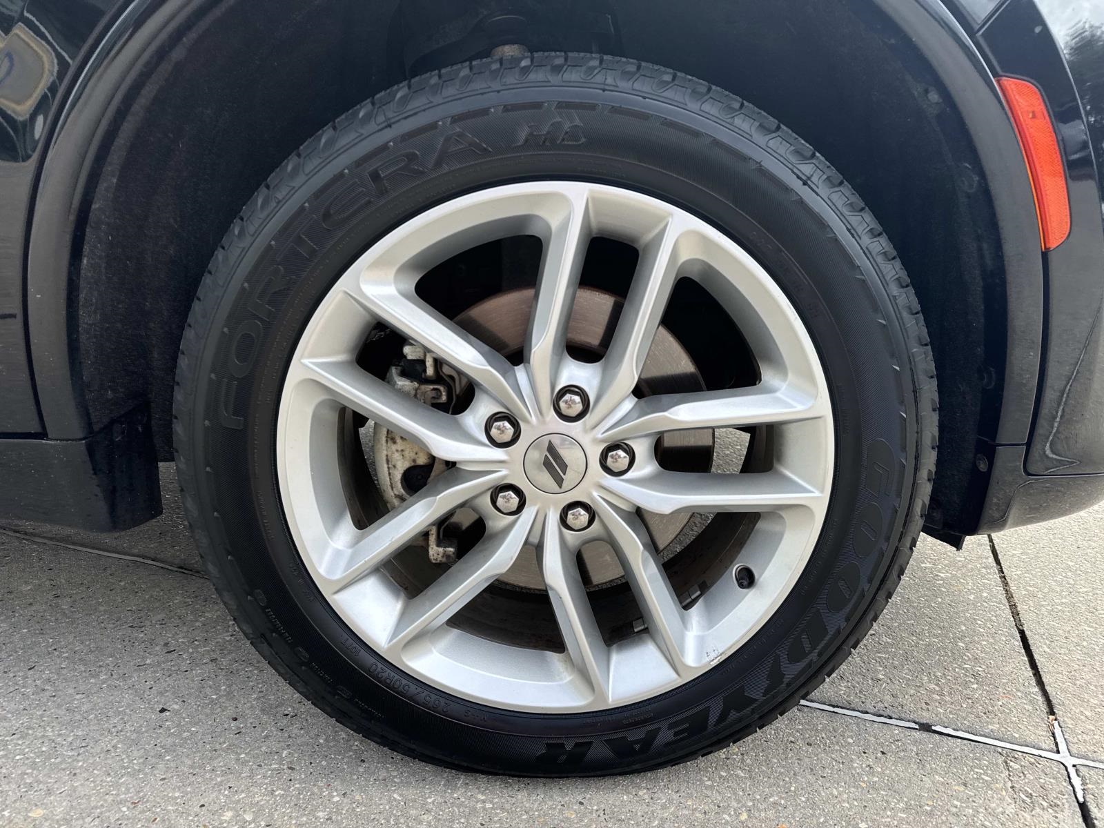 2023 Dodge Durango GT Plus photo 4