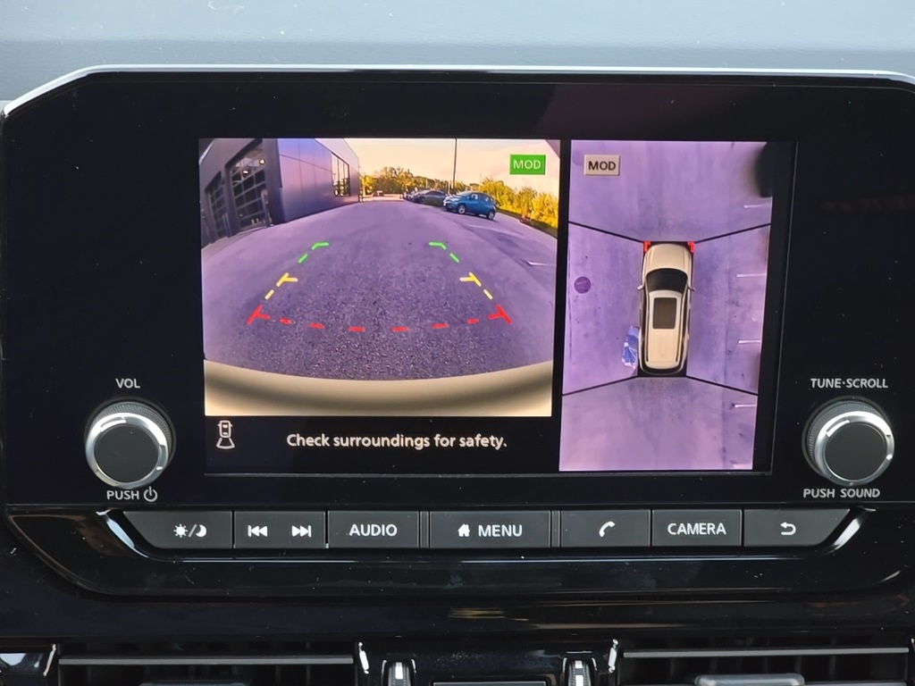 2025 Nissan Pathfinder Rock Creek photo 10