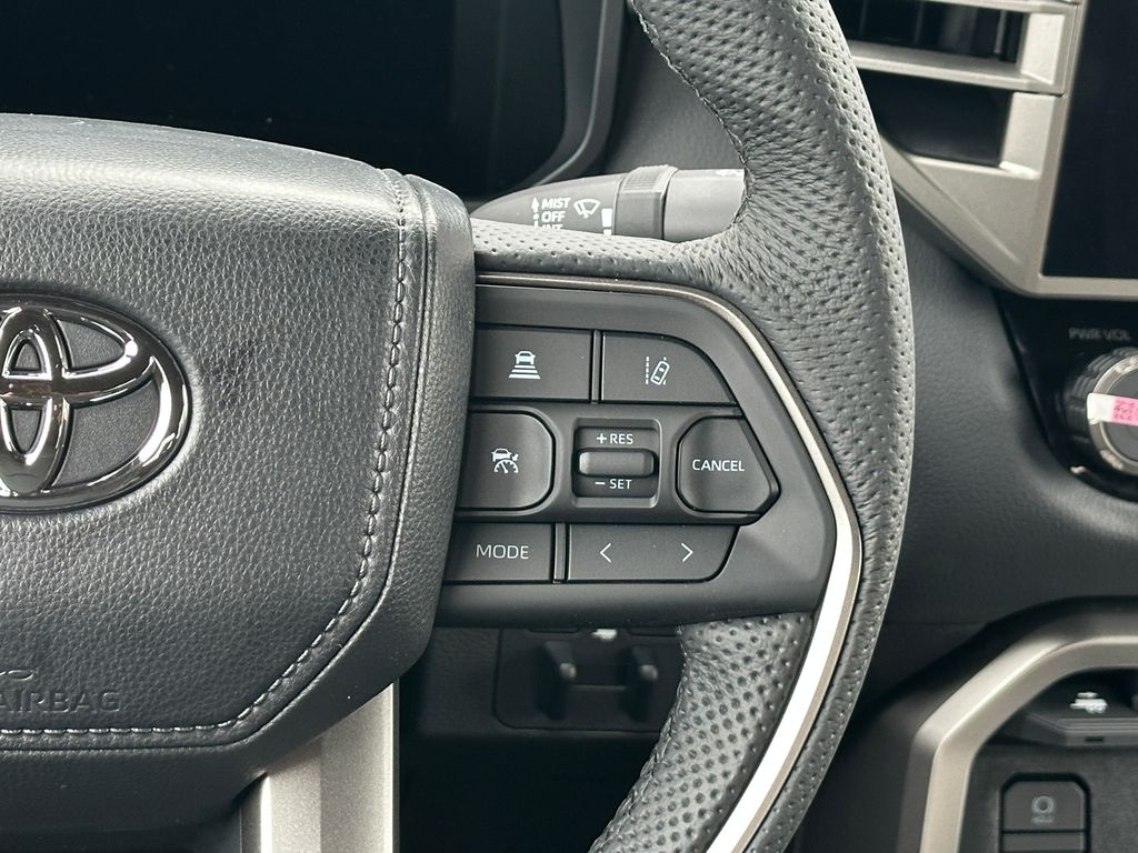 2026 Toyota Tundra Limited photo 18