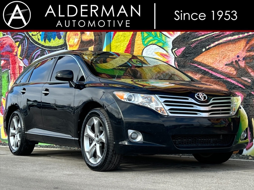 2010 Toyota Venza Base's photo