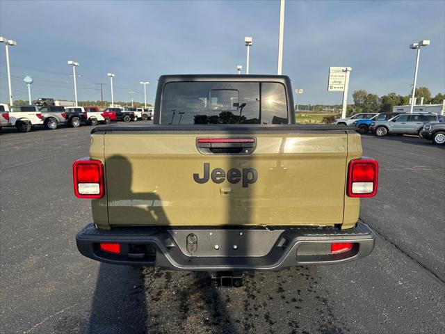 2025 Jeep Gladiator Sport S photo 4