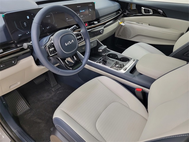2026 Kia Carnival SX Prestige photo 12