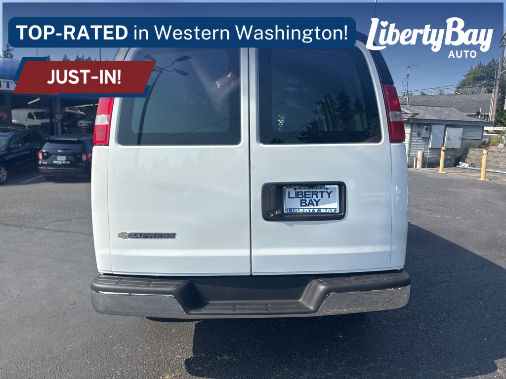 2023 Chevrolet Express 2500 Work Van photo 4