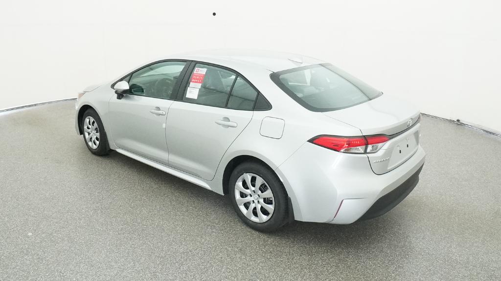 2025 Toyota Corolla LE photo 11