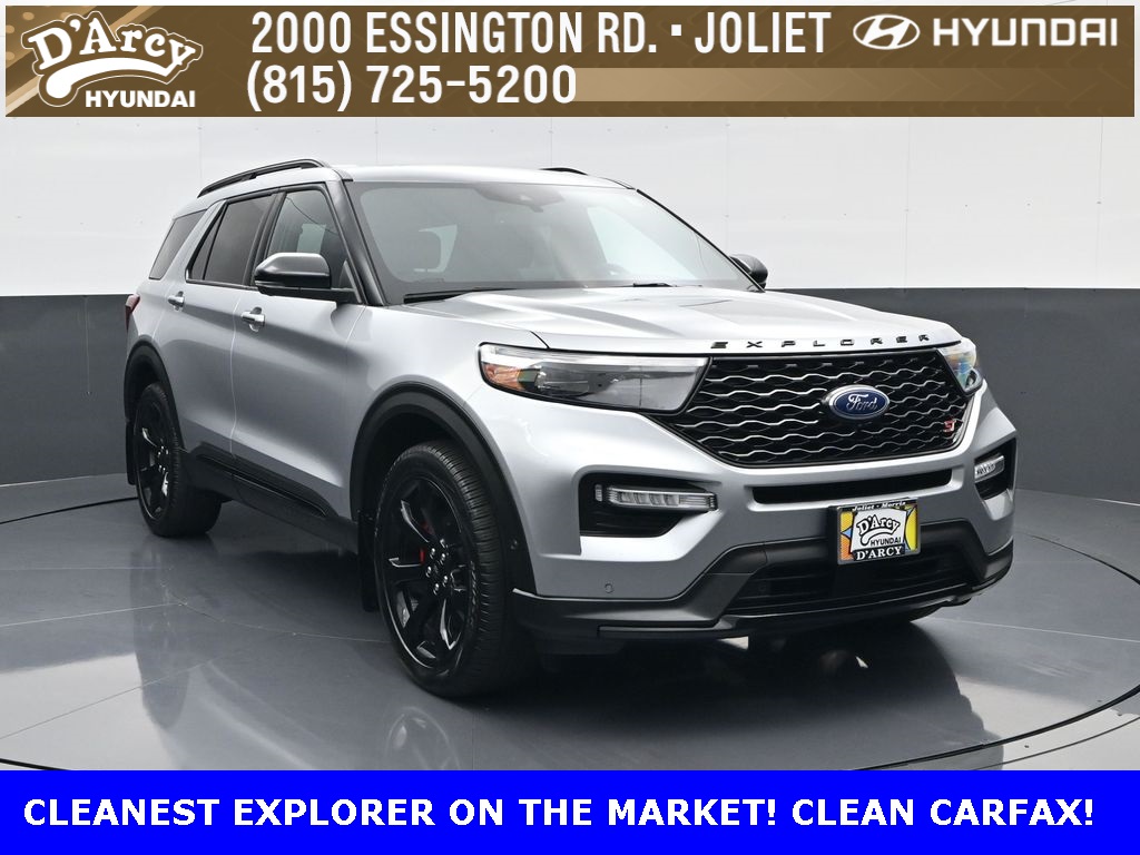 2022 Ford Explorer ST photo 2