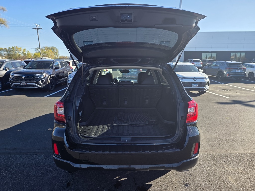 2015 Subaru Outback 2.5i photo 4