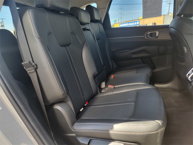 2023 Kia Sorento X-Line S photo 18