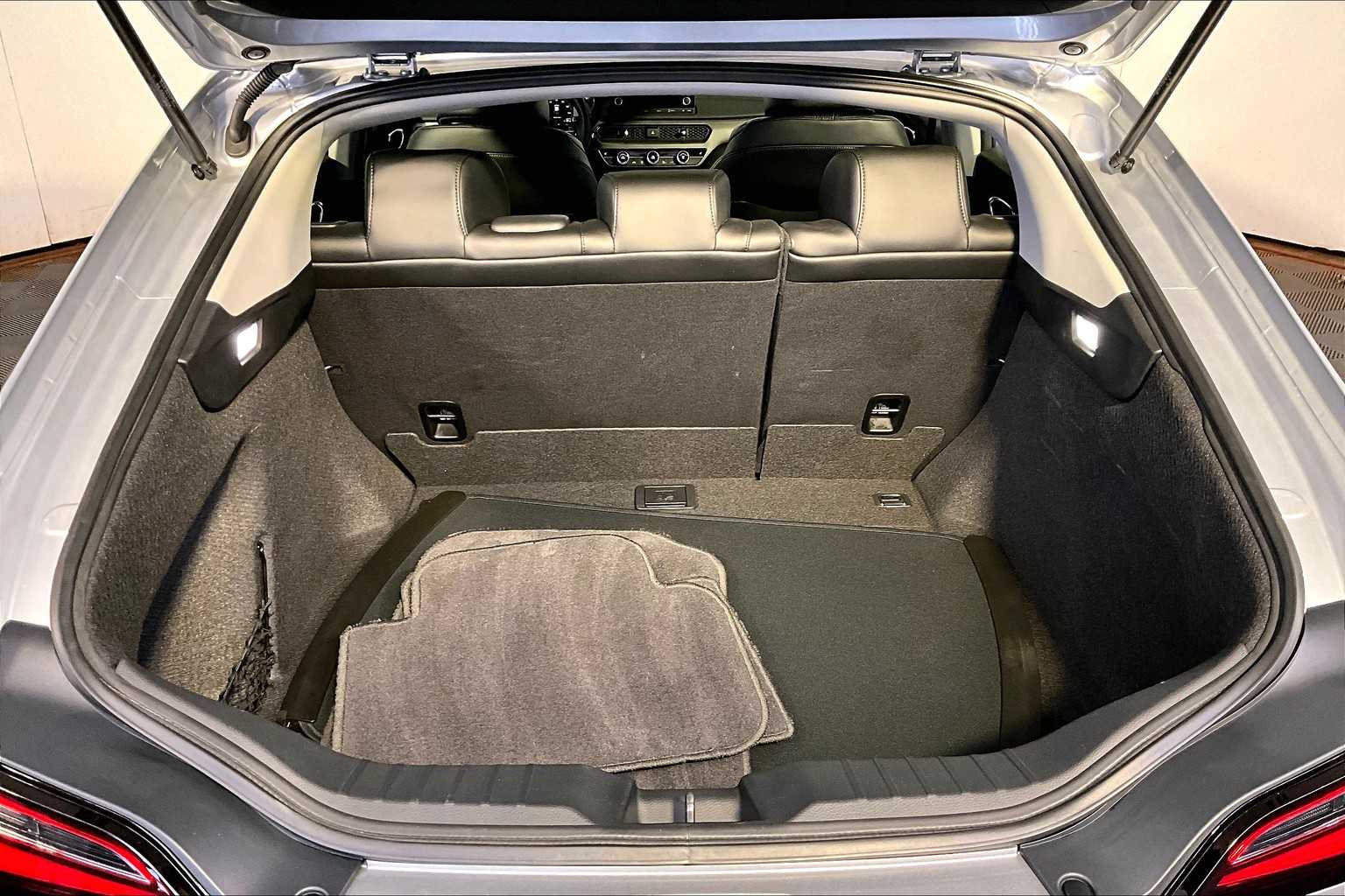 2025 Acura Integra Base photo 32
