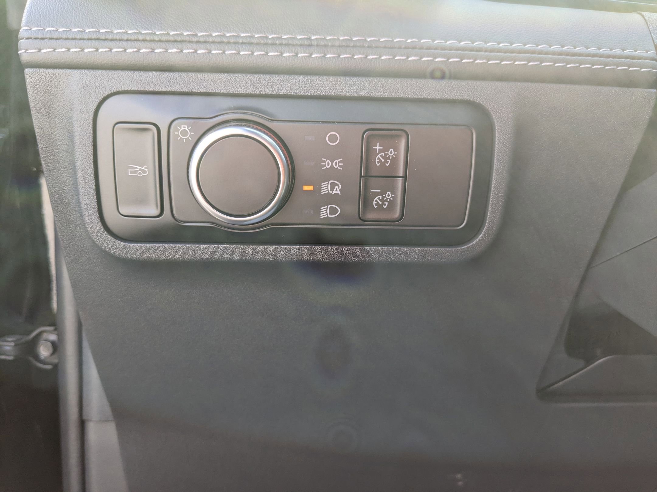 2025 Ford Mustang EcoBoost Premium photo 14