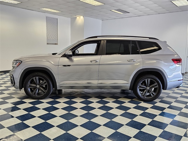 2021 Volkswagen Atlas V6 SE Technology R-Line photo 4