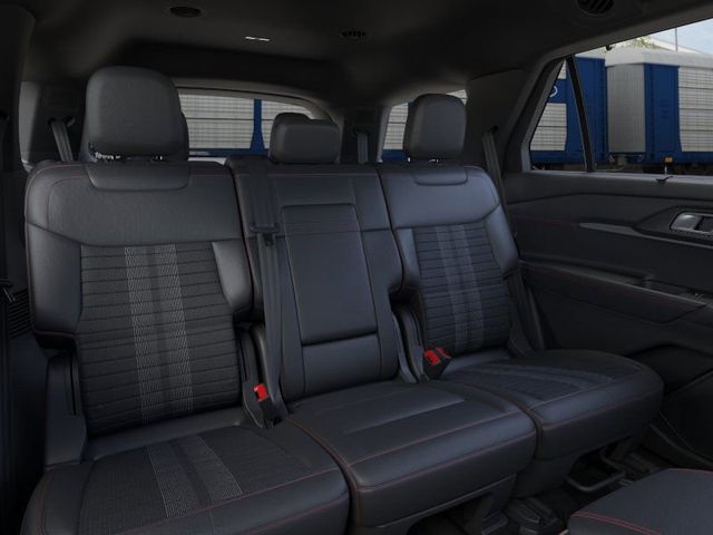 2025 Ford Explorer ST-Line photo 9
