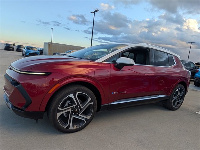 2026 Chevrolet Equinox LT photo 4