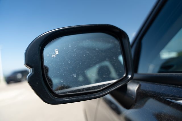 2026 Honda HR-V EX-L photo 16