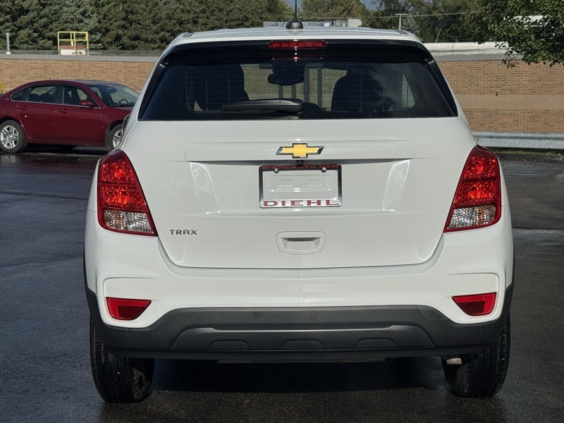 2018 Chevrolet Trax LS photo 4