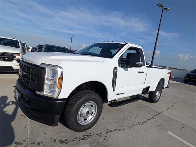 2025 Ford F-250 XL photo 4