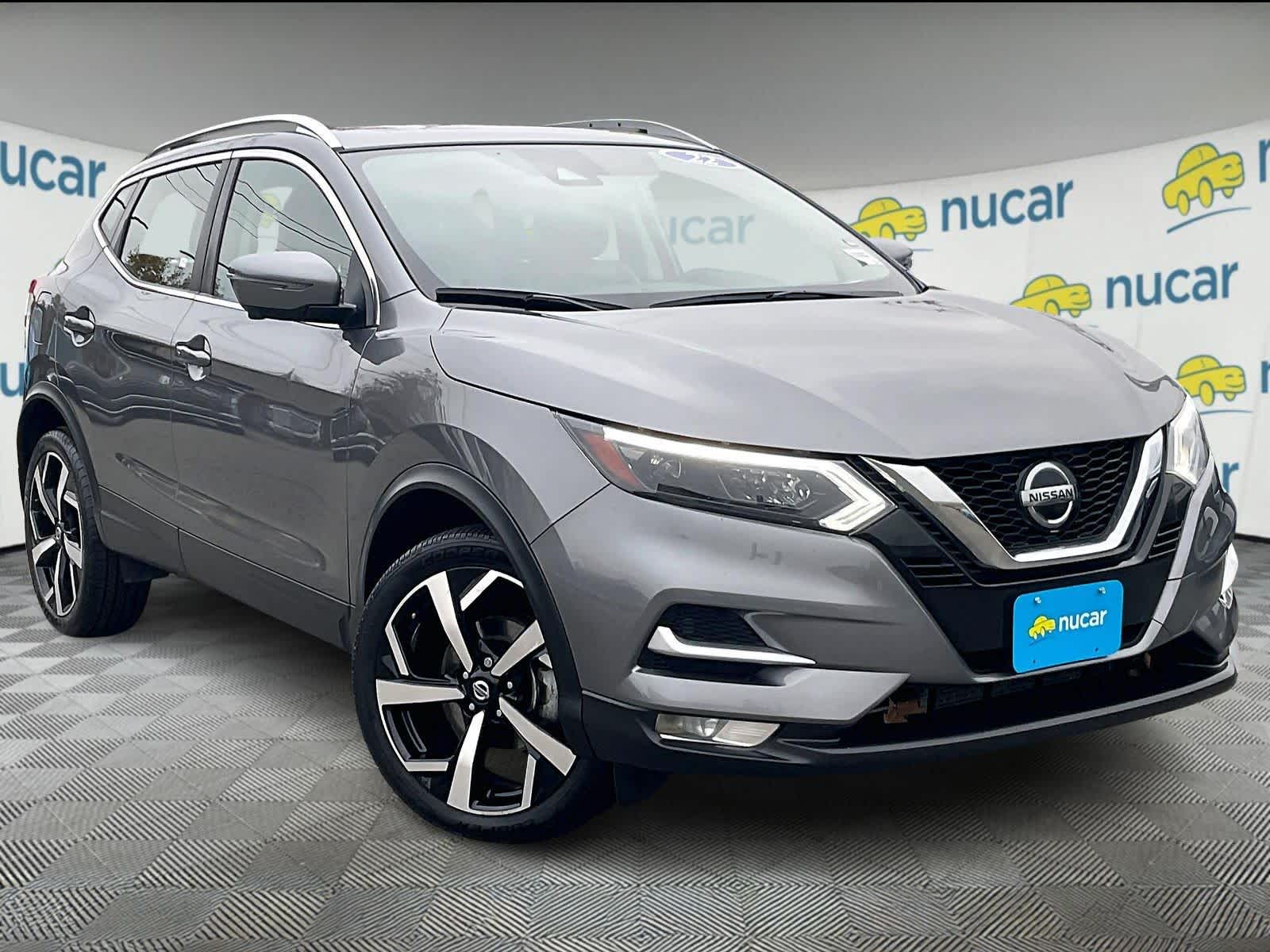 2022 Nissan Rogue Sport SL's photo