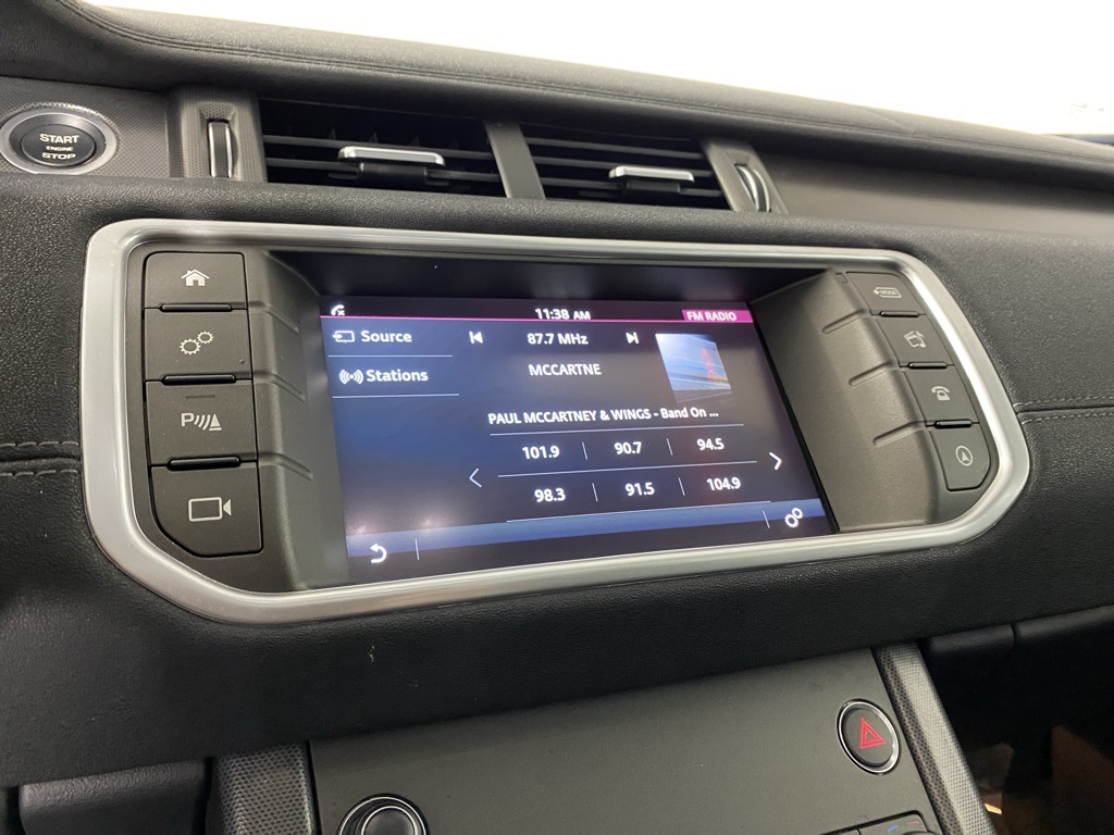 2019 Land Rover Range Rover Evoque SE Premium photo 14