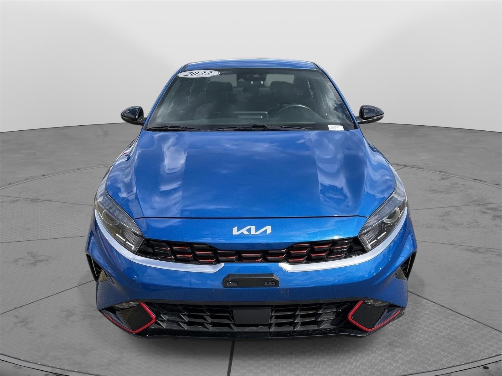 2022 Kia Forte GT-Line photo 16