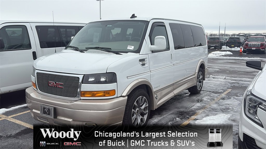 2022 GMC Savana Cargo Work Van's photo