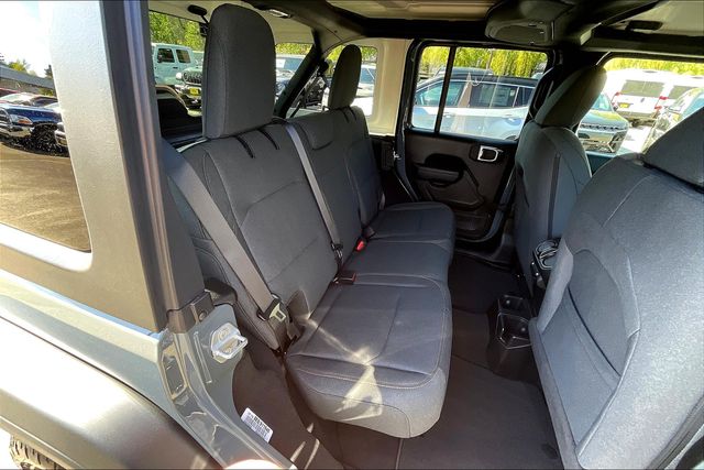 2025 Jeep Wrangler Sport photo 22
