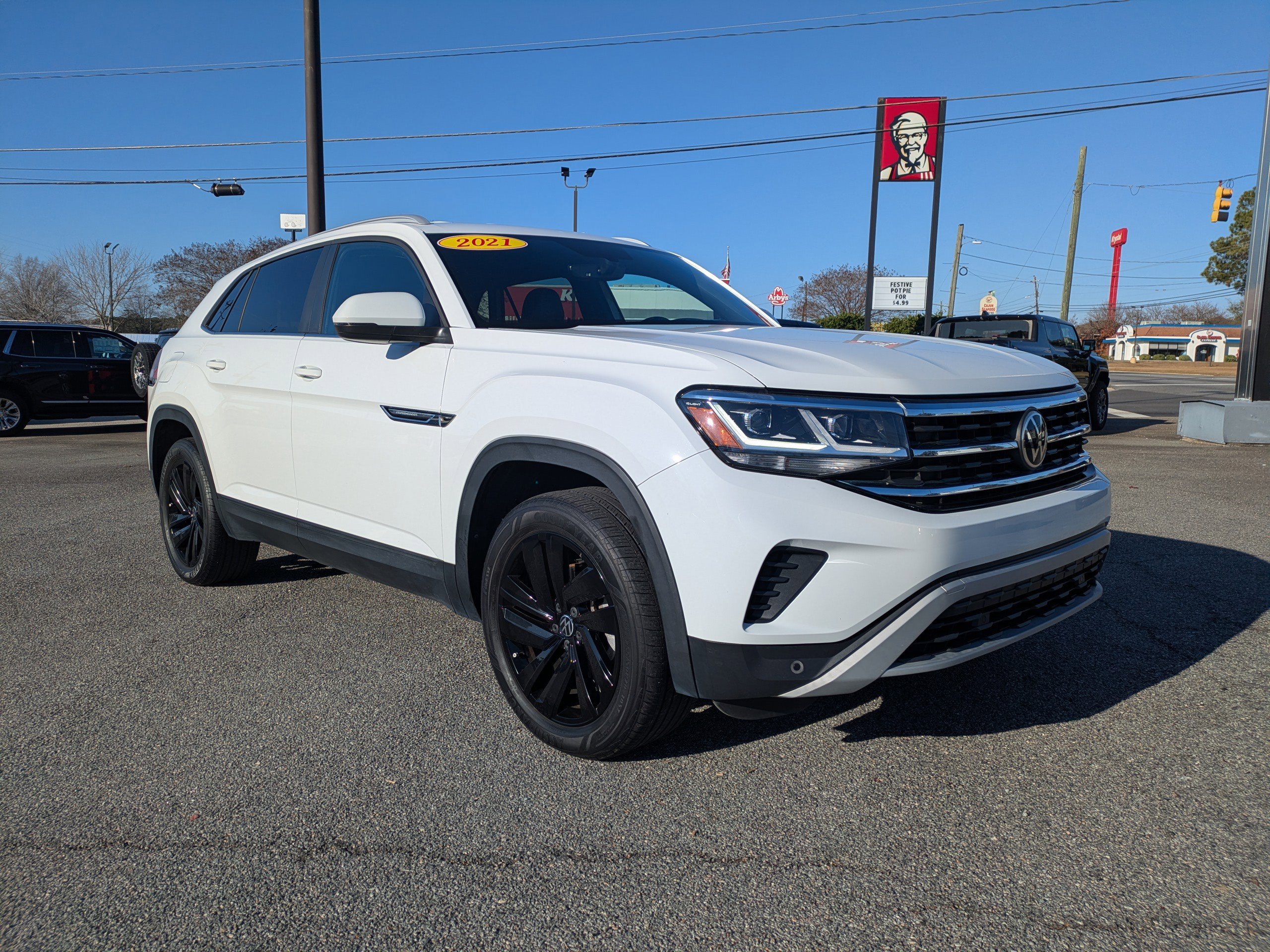 2021 Volkswagen Atlas Cross Sport SE w/Tech's photo