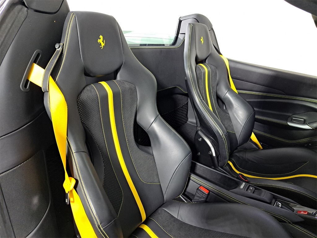 Certified Used 2023 Bianco Avus Ferrari Base image 5