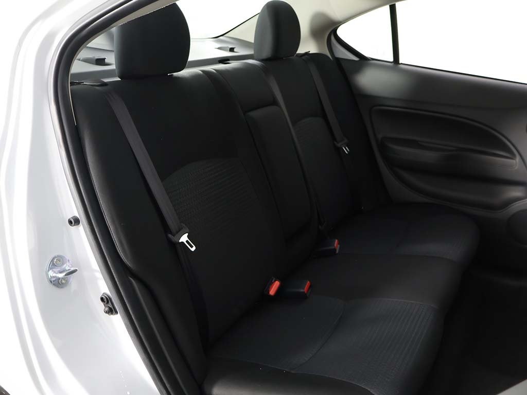 2024 Mitsubishi Mirage G4 ES photo 26