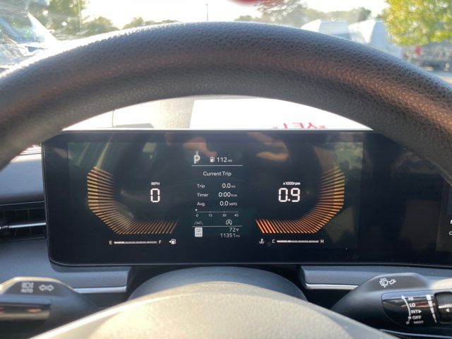 2025 Kia K5 LXS photo 11