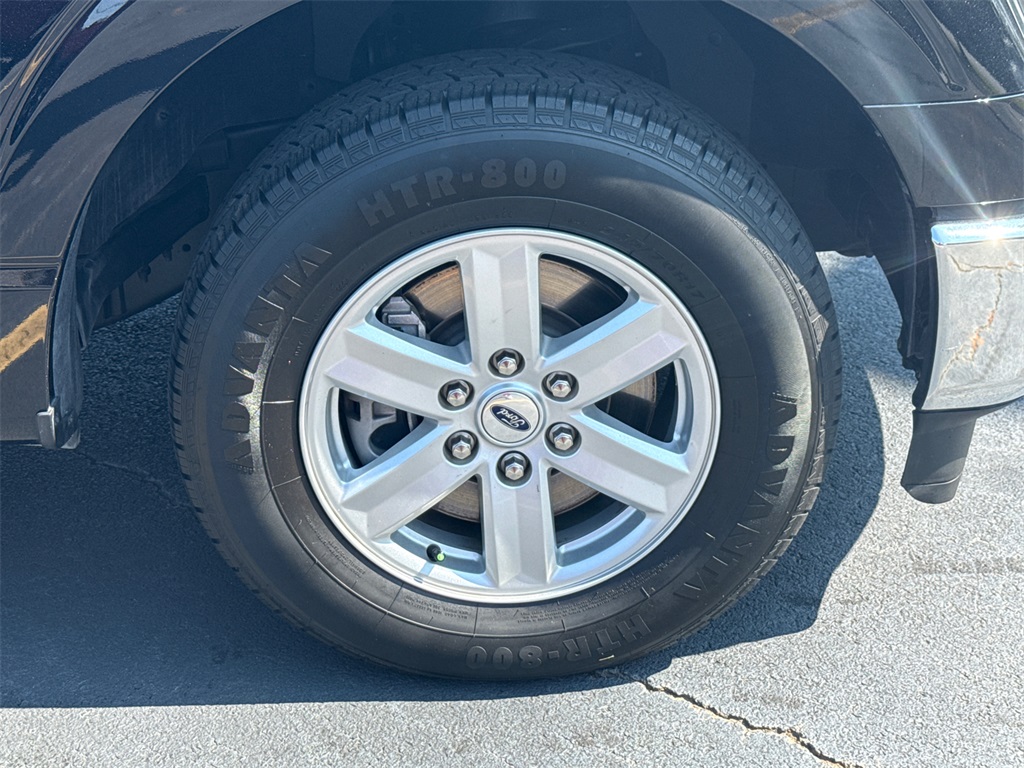 2023 Ford F-150 XLT photo 11