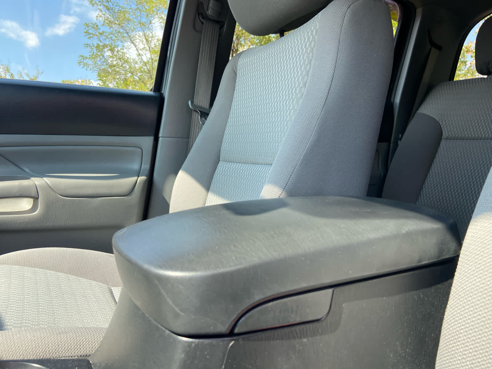 2015 Toyota Tacoma Base photo 14