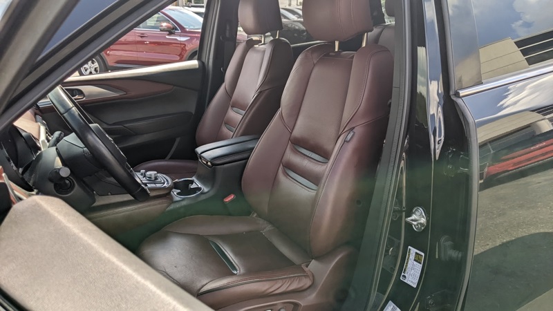 2019 Mazda CX-9 Signature Sport photo 8