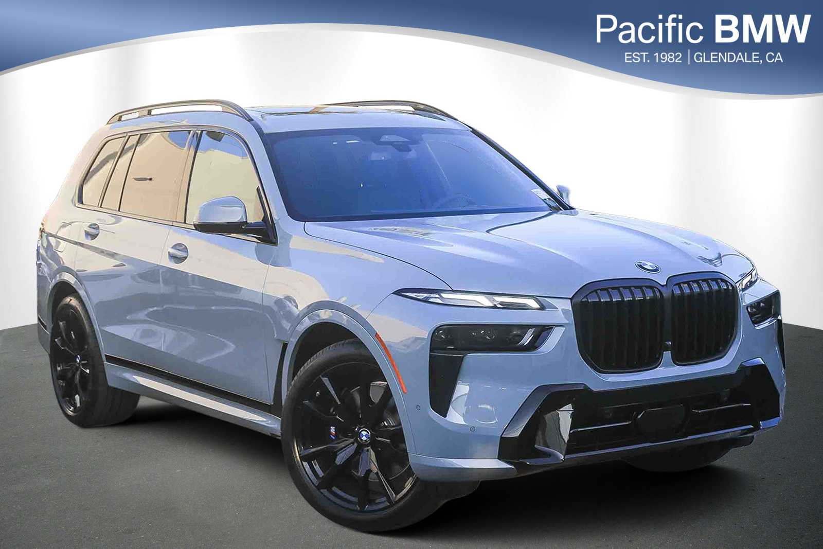 2026 BMW X7 40i's photo