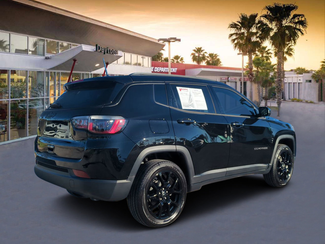 2025 Jeep Compass Latitude photo 3