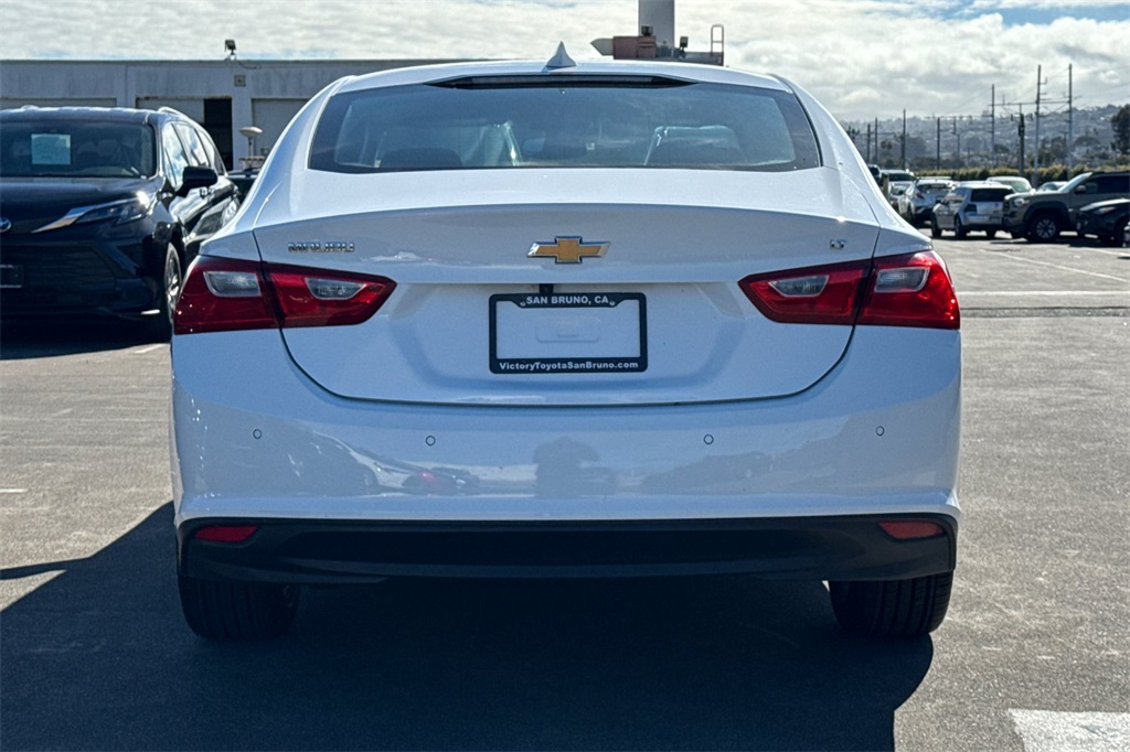 2024 Chevrolet Malibu 1LT photo 4