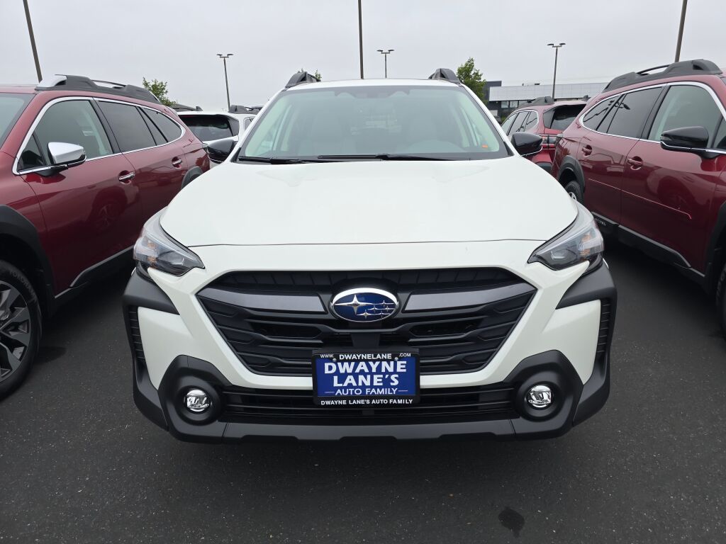 2025 Subaru Outback Premium photo 2
