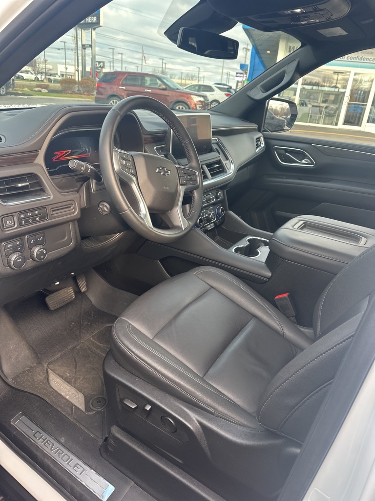 2023 Chevrolet Tahoe Z71 photo 3