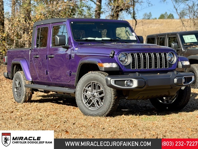 2026 Jeep Gladiator Sport S's photo